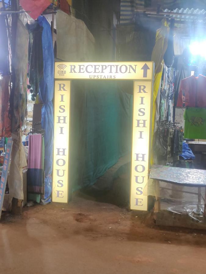 Rishi House Hotel Arambol Buitenkant foto